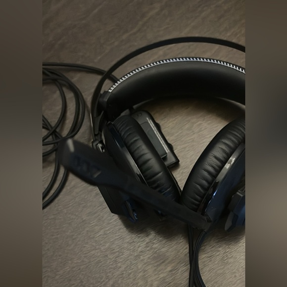 HyperX Elite Gaming Headset - Picture 3 of 10